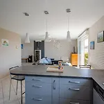 La Belle Vue *